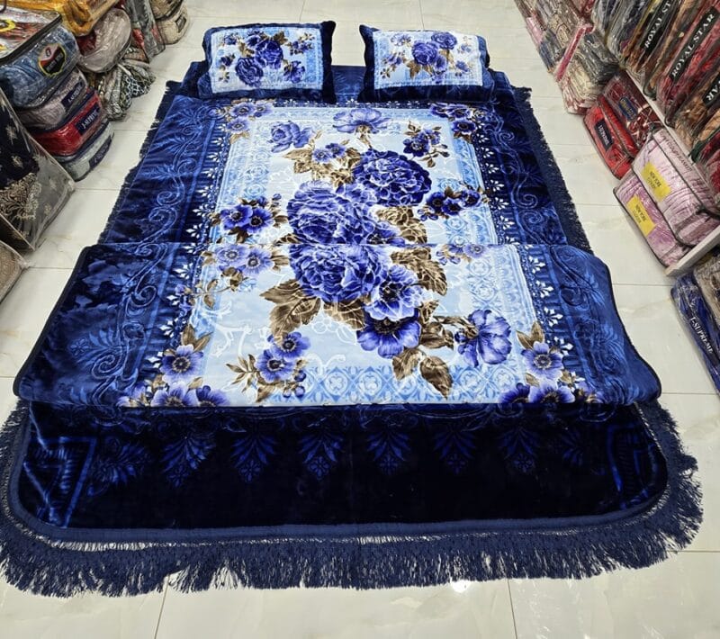 4pcs Embossed Bed Cover Set Double Bed