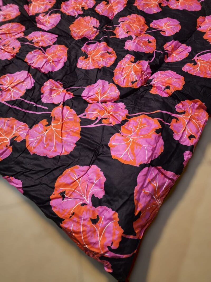 Heavy Double Bed Quilt (Razai)